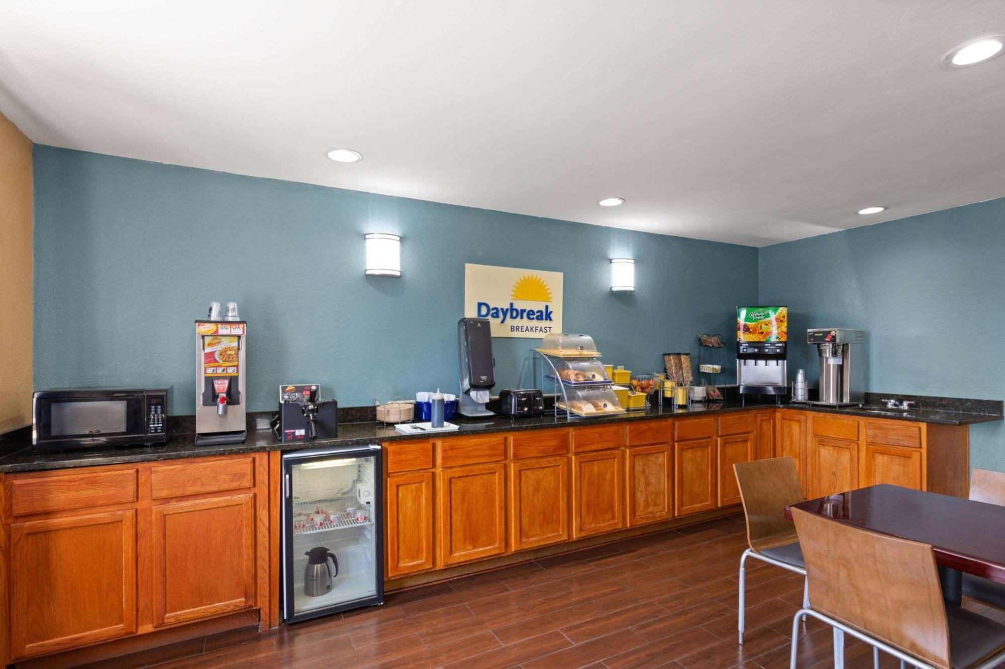 Days Inn By Wyndham Glasgow Zewnętrze zdjęcie